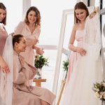 6 Rekomendasi Baju Bridesmaid Anti Gagal! Cocok untuk Semua Wanita